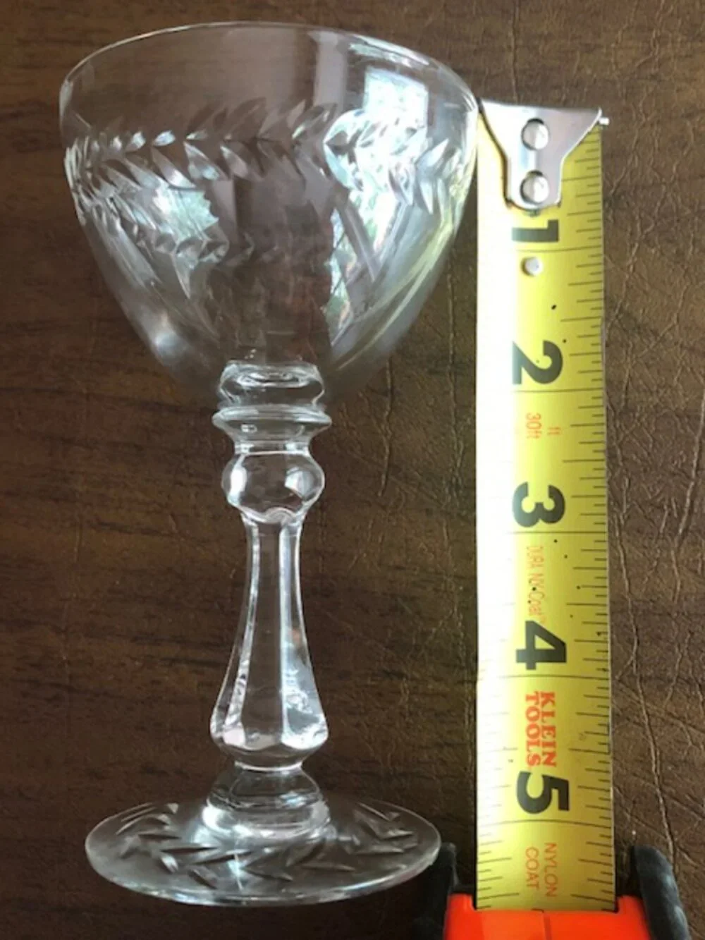 Cambridge Crystal Minton Wreath Etched Wine Set of 12 Elegant Vintage